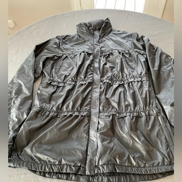 Prana.Tegan jacket w/stowable hood.EUC.Shiny black. Size:Small. No stains,tears - Picture 3 of 13